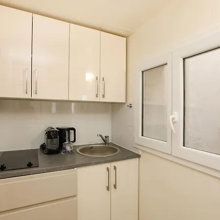 Appartamento Cosy Studio - Perfect Location For Visiting Parigi