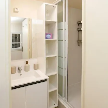 Cosy Studio - Perfect Location For Visiting Appartamento